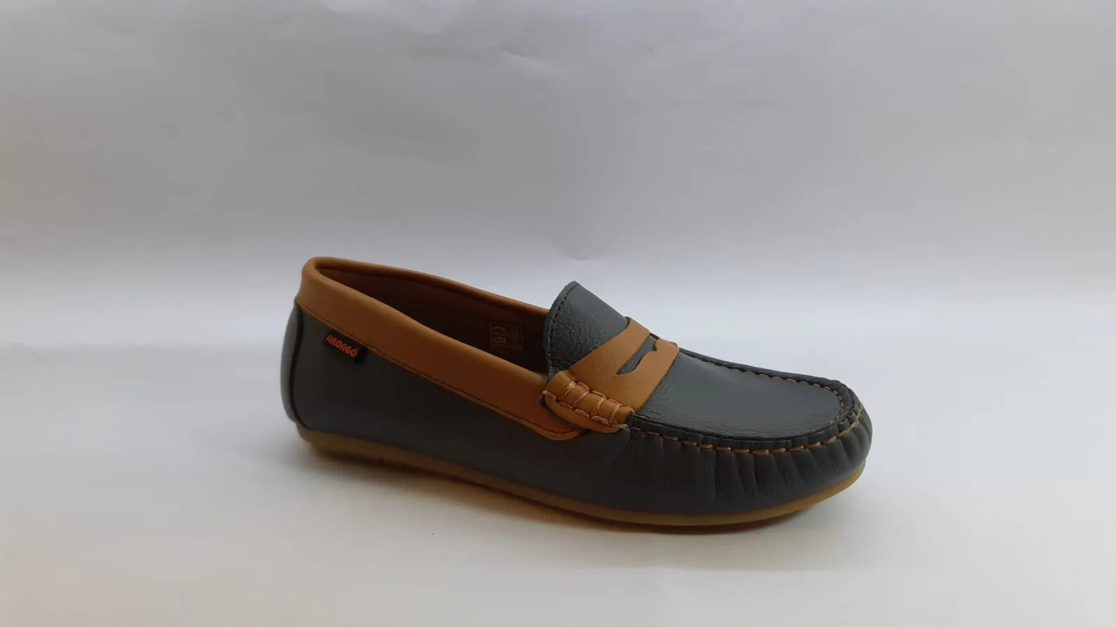 Andago Grey Luggage Moccasins