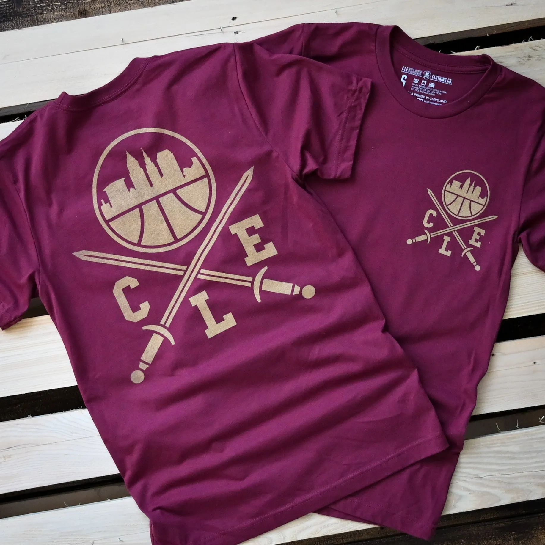 CLE Logo - Basketball Edition - Unisex Crew T-Shirt